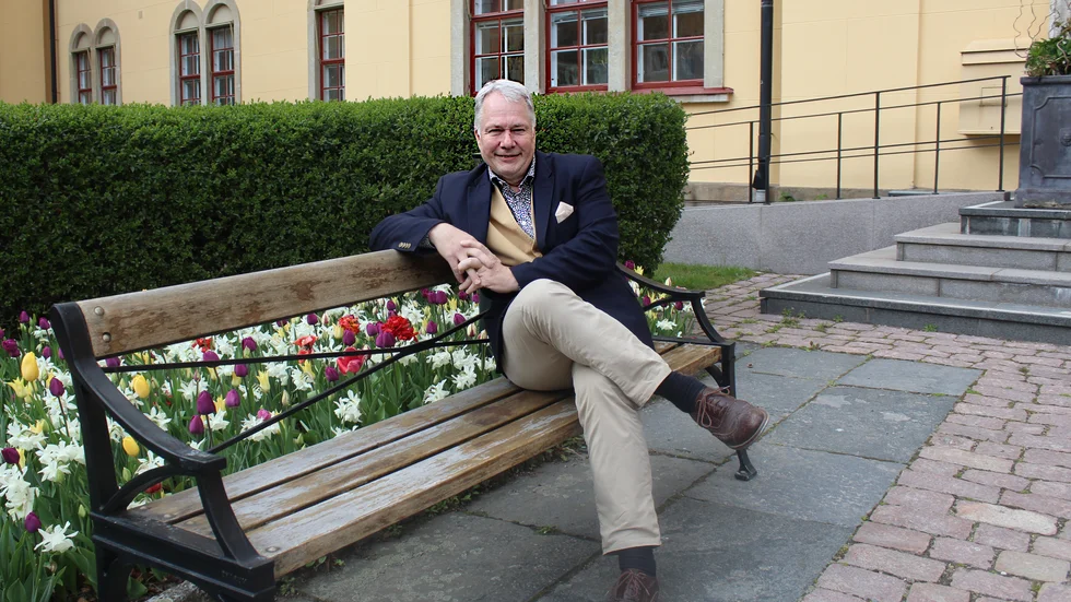 Glädjande att fler än tidigare fått jobb eller börjat studera, anser Arbetsmarknadsnämndens ordförande Fredrik Lundén (M). 