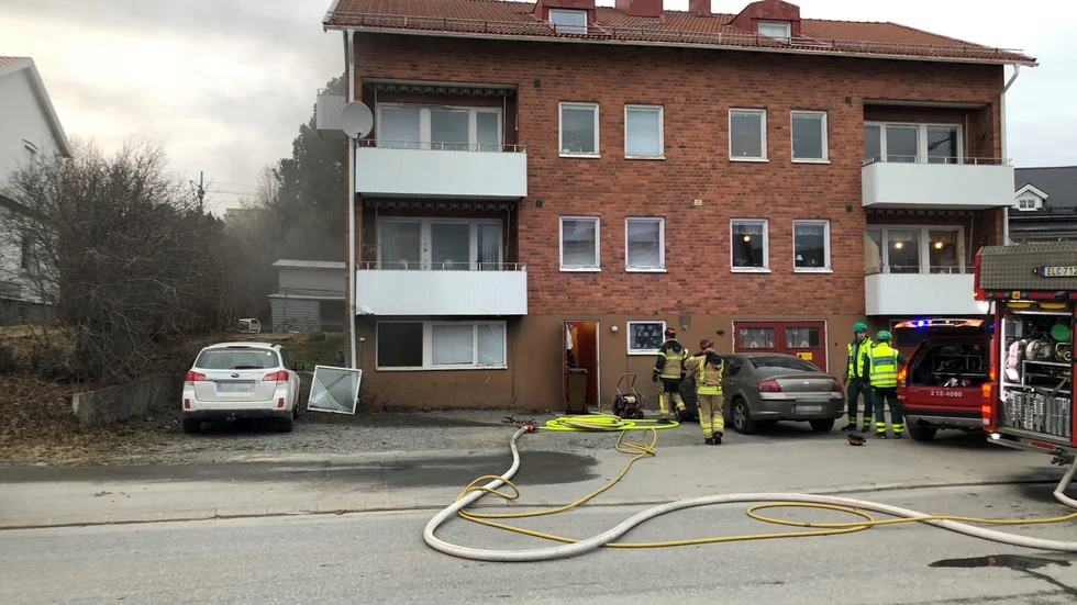 En brand i ett flerfamiljshus inträffade på fredgskvällen.