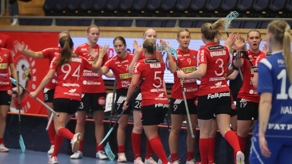 Det är inte alltid rättvisans kvarnar mal långsamt. För bara några dagar sedan stoppas en lastbilschaufför som  saknade körkort. Nu kommer åtalet.