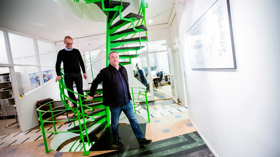 Arkitektkontoret MAF har inga planer på att trappa ned verksamheten. Tvärtom annonserar företaget efter sju nya medarbetare. "Framför allt behöver vi hitta arbetskraft med ett par års yrkeserfarenhet. Vi står inför en generationsväxling",berättar vd Peter Häggmark och kontorchef Martin Häller.