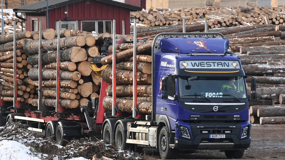 BK4 innebär att transporter på 74 ton tillåts på svenska vägar. Målet är att 70-80% av det svenska vägnätet ska vara uppgraderat till 2030.
