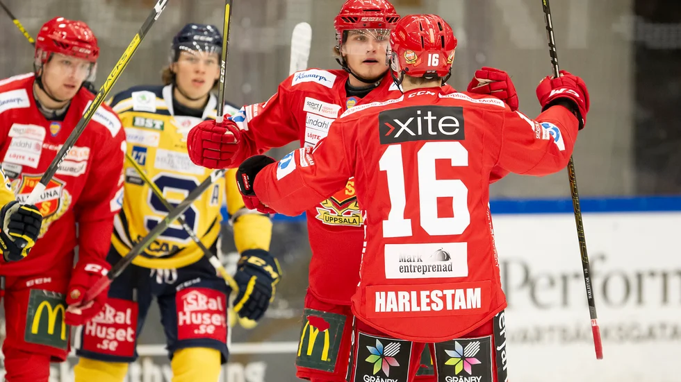 Målskyttarna på samma bild. Hampus Harlestam kvitterade i slutet och hade innan dess förarbetat till William Wiås 1-2-reducering.