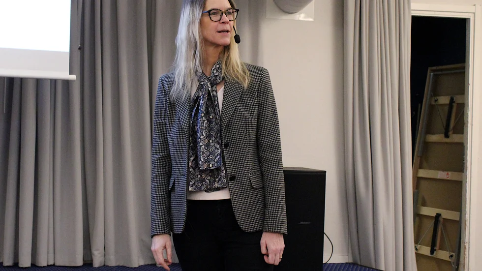 Elin Wihlborg, professor i statsvetenskap vid Linköpings universitet, föreläste om framtidens sjukvård.
