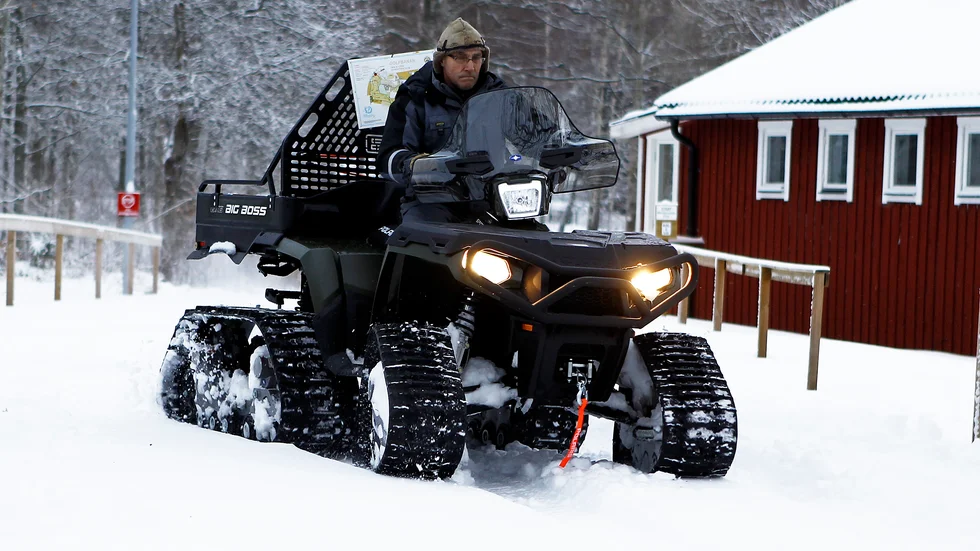 Snö och vit vinter hoppas Motala AIF på, men än så länge innehåller 2020 gråväder och barmark. Men Maifåkare har ändå varit i farten på nordligare breddgrader.
