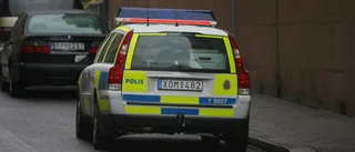 Man knivskuren på en bensinmack