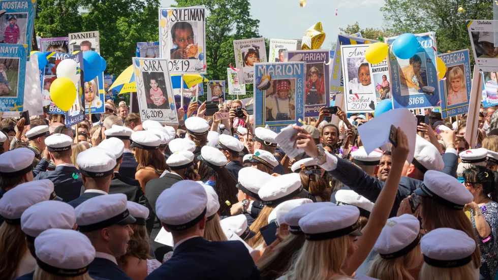 Så här såg det ut 2019. Nu vädjar elever och föräldrar till kommunen att inte ställa in årets studentutspring.