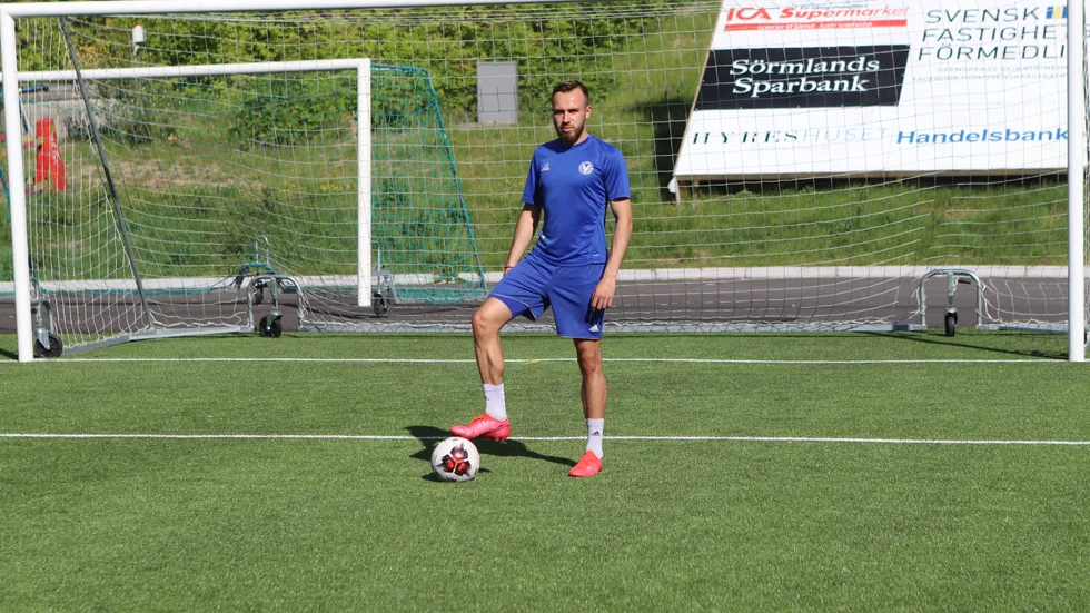 Eldin Lugonja, VFC-förvärvet som vet var målet är beläget.
