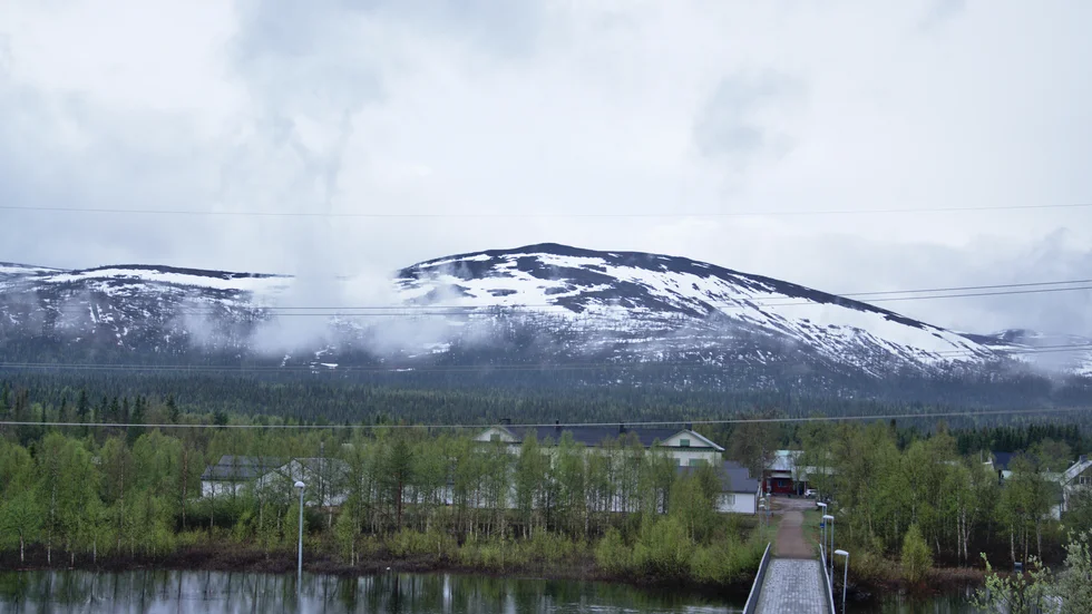 Den styrande majoriteten vill avsätta 15 miljoner kronor för att täcka upp de 6 miljoner i förlust som Dundret hade under den gånga säsongen samtidigt som man vill satsa på framtiden. 