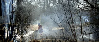 Larm om gräsbrand vid Slätbaken