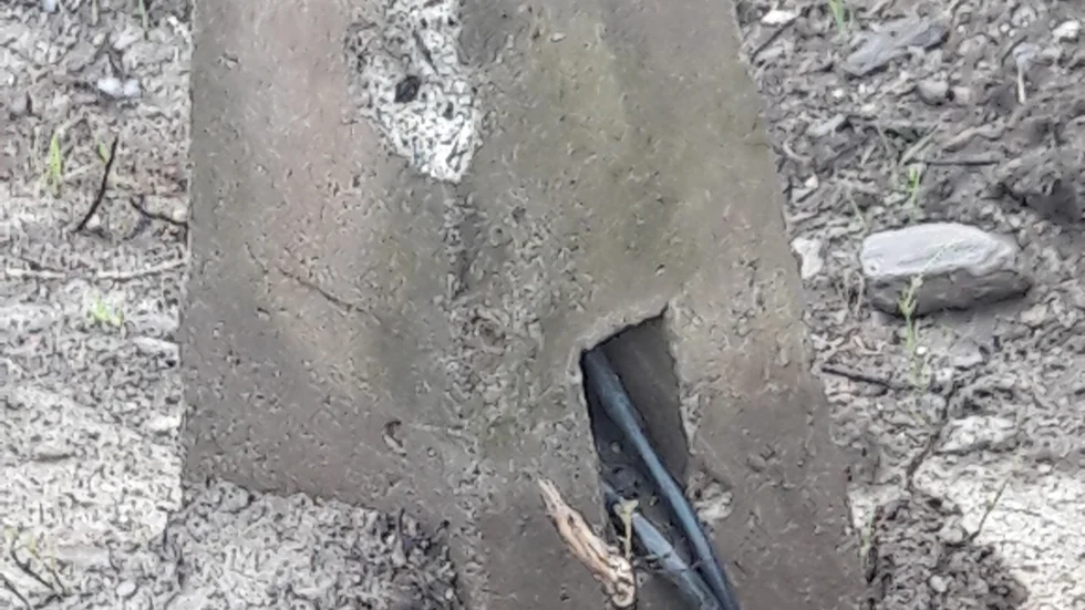 Så här kan det se ut när det beslutas att en stolpe ska läggas omkull.