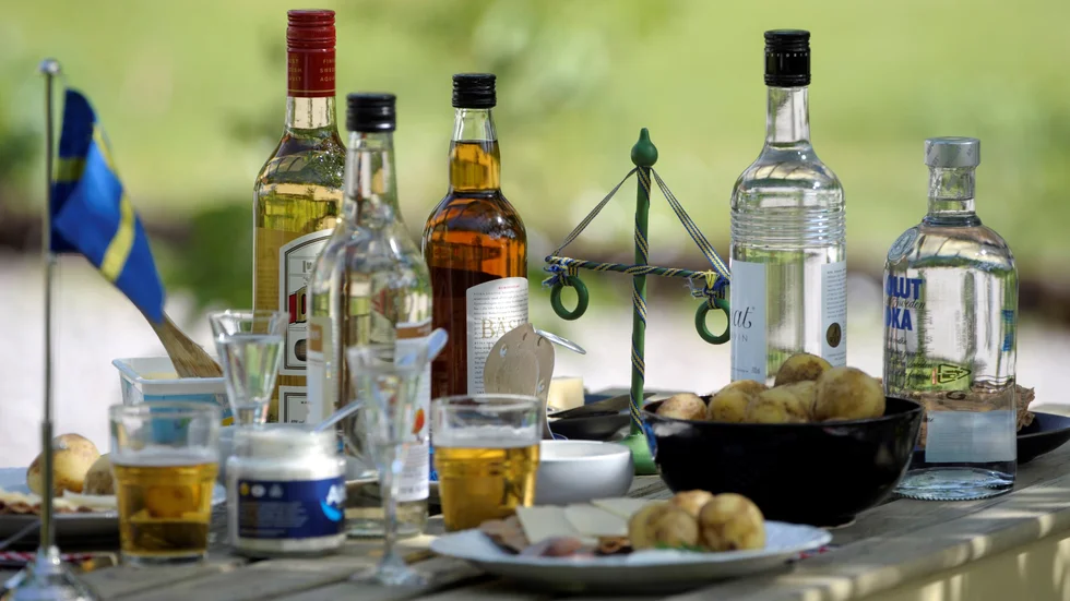 Tonåringar som får alkohol av sina föräldrar dricker mer.