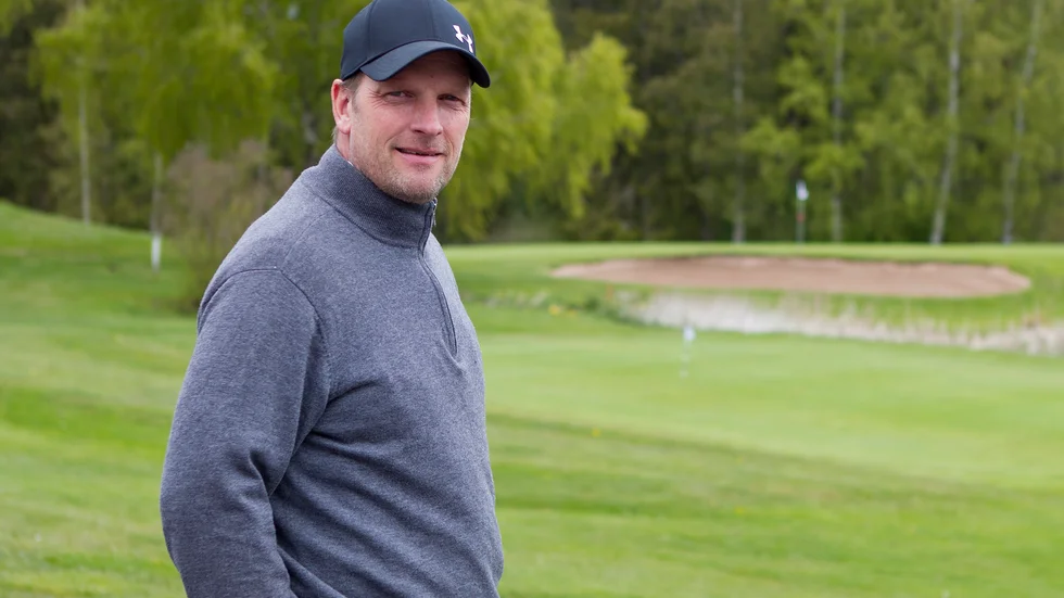 Motala GK:s klubbchef Tomas Lindh har aldrig varit med om att de bokningsbara tiderna på banan tagit slut så fort som inför Motala GK.s öppnande av hedbanan på fredagen. 