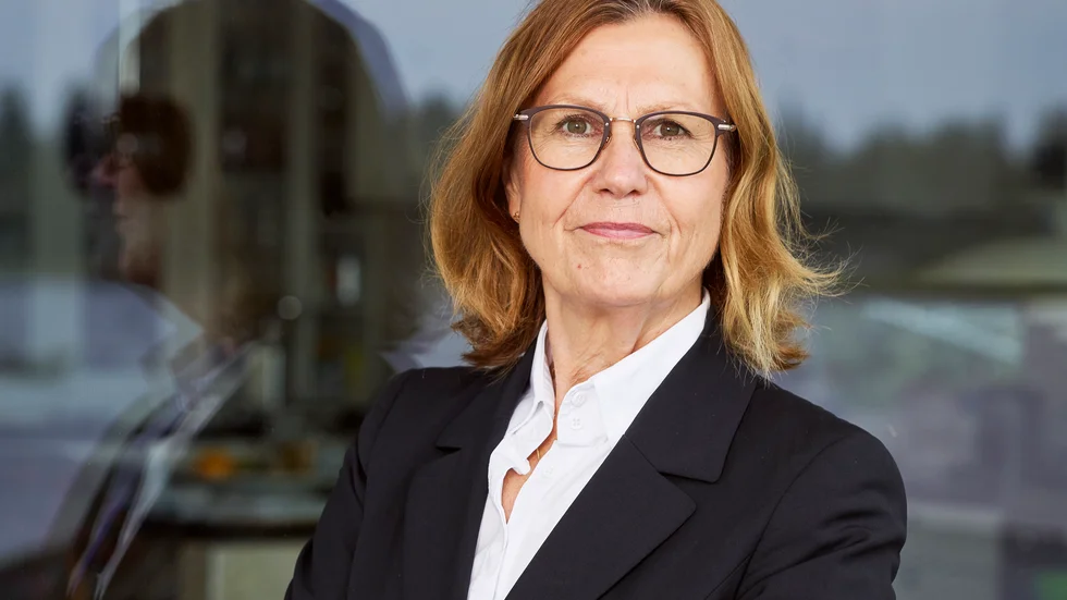 Regiondirektören Anna-Stina Nordmark Nilsson säger att regionen ska ha ett möte där de ska bestämma hur de ska göra med hemarbete för personalen.