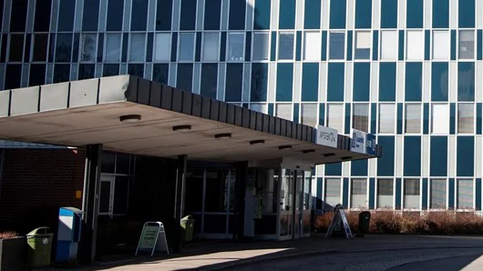 Patienter som har kvar besvär efter att ha varit sjuka i covid-19 kan nu få hjälp på en särskild avdelning vid Lasarettet i Motala.