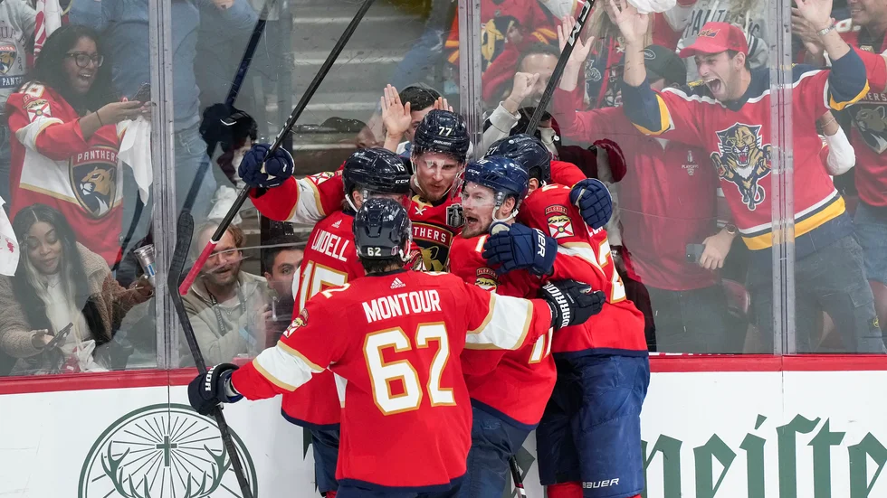 Florida firar efter ett av målen mot Edmonton i Stanley Cup-finalen.
