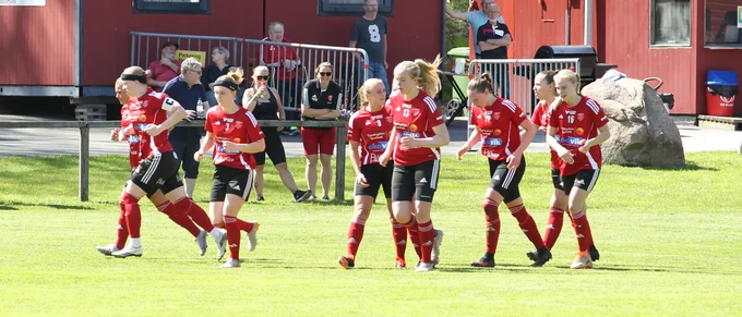 Tjust och Smedby drabbar samman – se matchen direkt här
