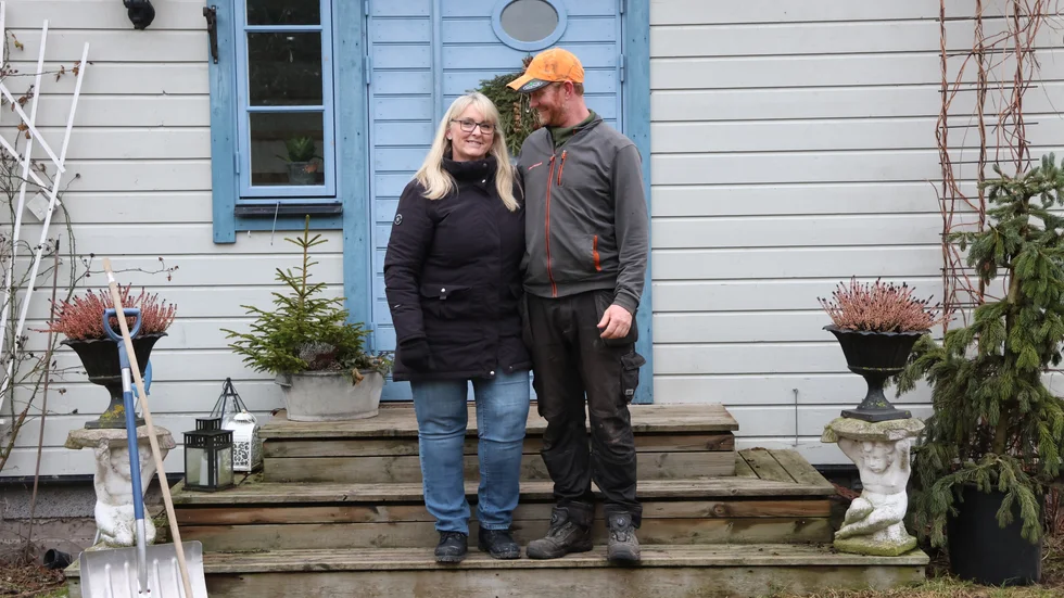 Kerstin Jakobsson och Jonas Enderberg är förvånade över de fina reaktioner de fått efter artikeln om deras åldersskillnad.