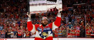 Stanley Cup-mästaren skänker pengar till VH:s konkurrent