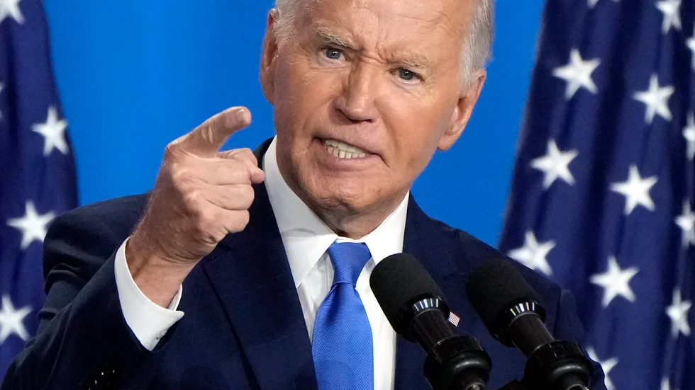 Ytterligare demokrater väntas inom de närmsta dagarna gå ut och begära president Joe Bidens avhopp från presidentvalskampanjen. Bild från torsdagskvällens pressträff.