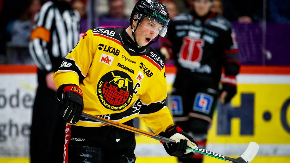 Det blev en jobbig första slutspelsmatch för Luleå Hockey när man förlorade borta mot Örebro.