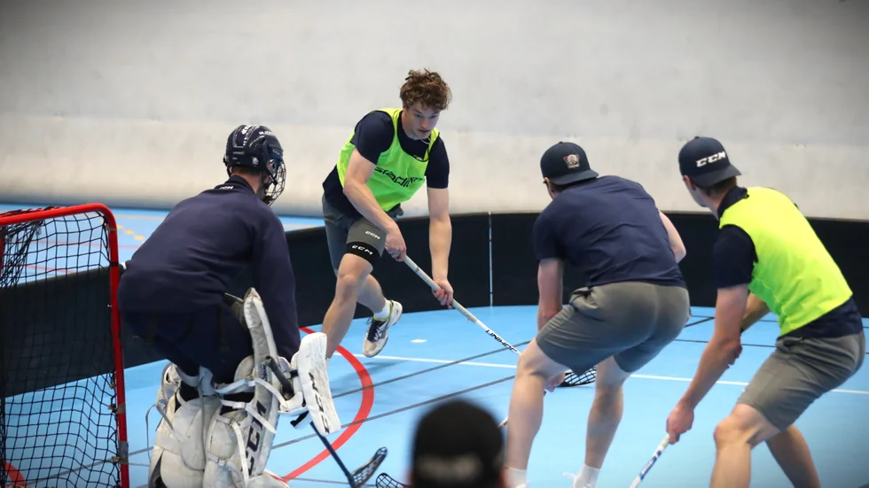 Fabian Wagner under LHC:s innebandypass tidigare i veckan.