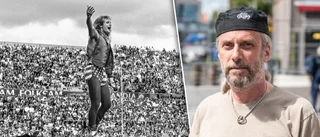 Han återskapar historiska jättekonserten – på sportbar i Gränby