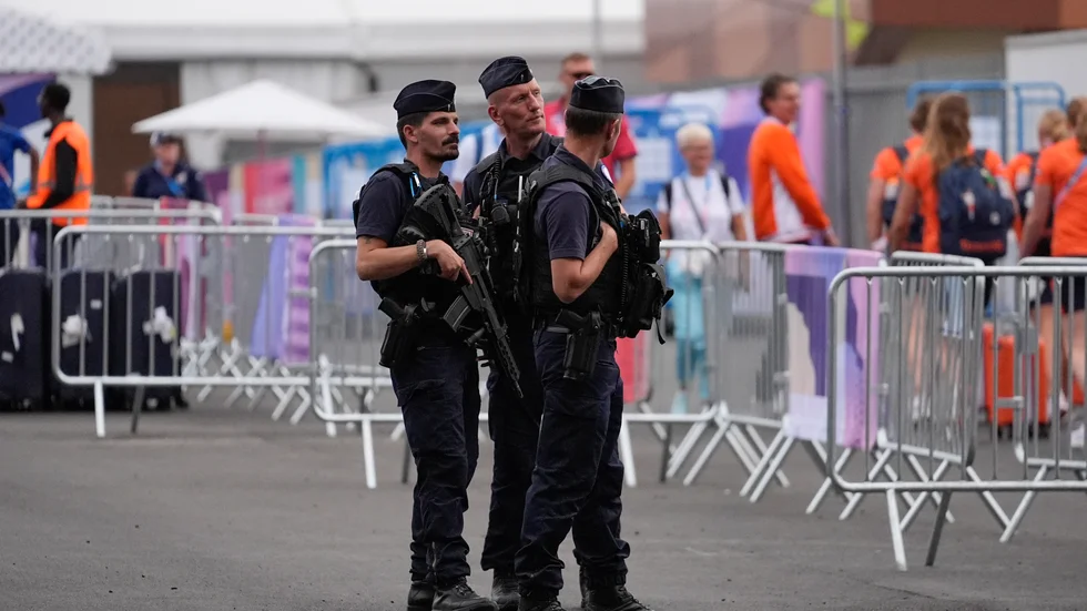 När Israels fotbollslag premiärspelar emot Mali kommer 1|000 poliser att finnas på plats.