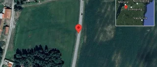 Stillastående personbil skapar problem
