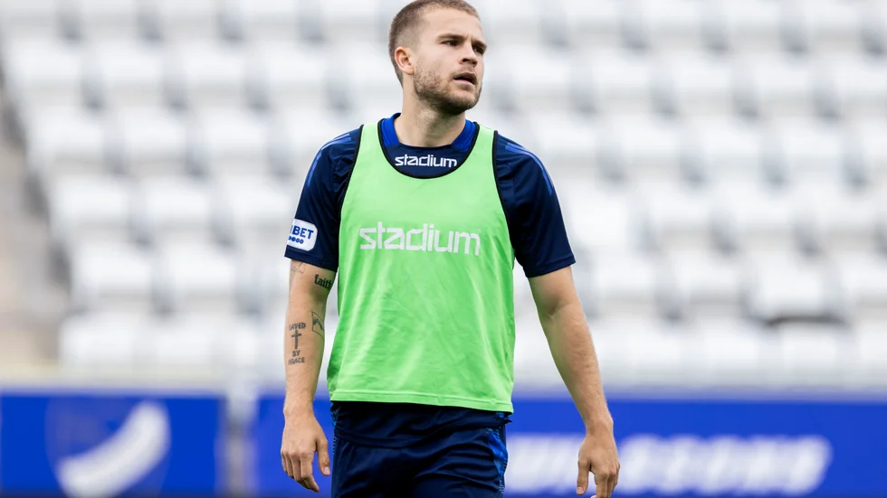Amadeus Sögaard är högaktuell för en startplats då Max Watson är avstängd mot Hammarby.