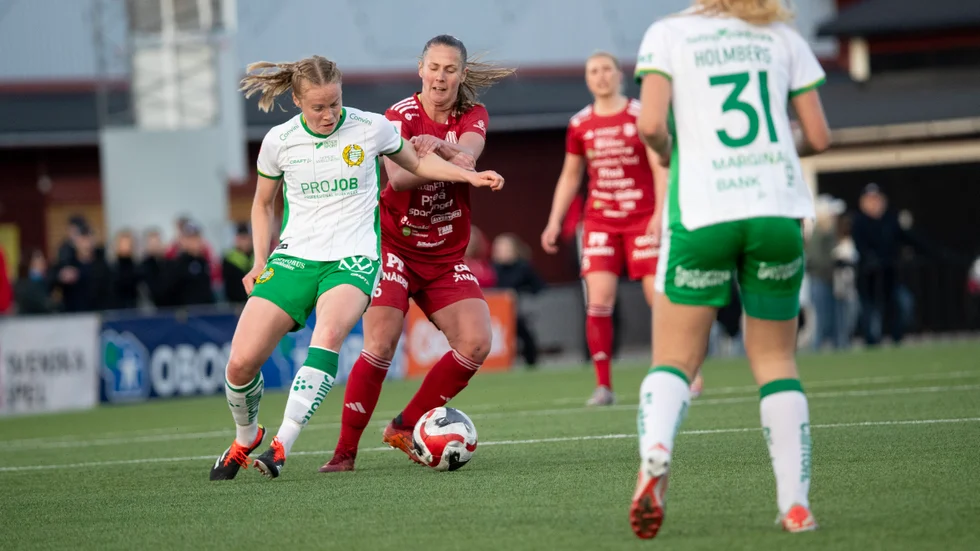 Piteå IF med Olivia Holm kommer att möta Hammarby i Svenska Cupen.