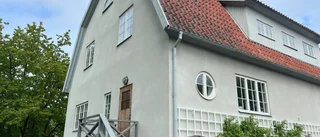Forskare om Kristerssons husförsäljning: "Måste vara något stort"