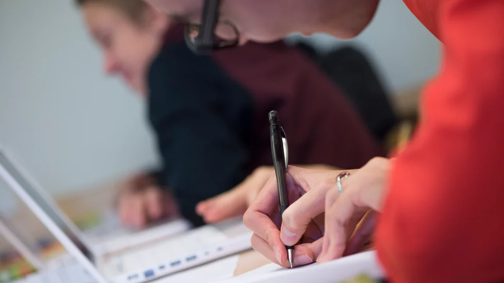 Målet med sommarens kurs är att fler elever ska klara sin matematikkurs på Komvux.