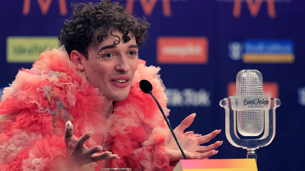 Vinnaren Nemo från Schweiz var en av de som sent inpå tävlingsstart övervägde på bojkott av Eurovision. Arkivbild.