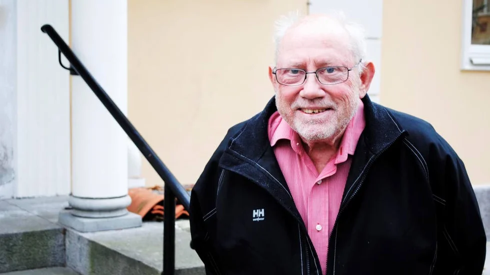 Bengt-Åke Nyström från PRO ska ut i lokalföreningarna och informera om hur man kan skydda sig mot bedrägerier. Materialet består av filmer som deltagarna i kursen ska diskutera.
