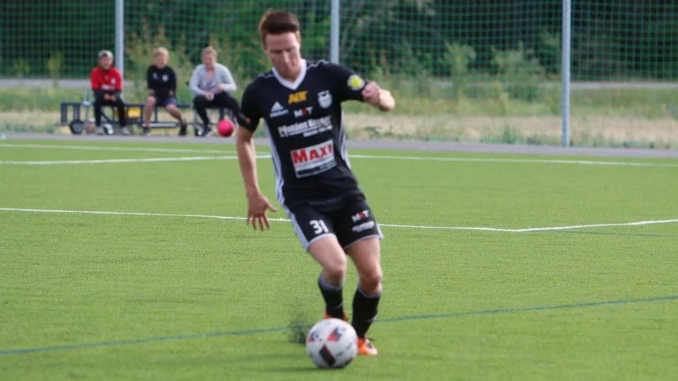 Fanna BK var ytterst nära att slå serieledande Brottby.