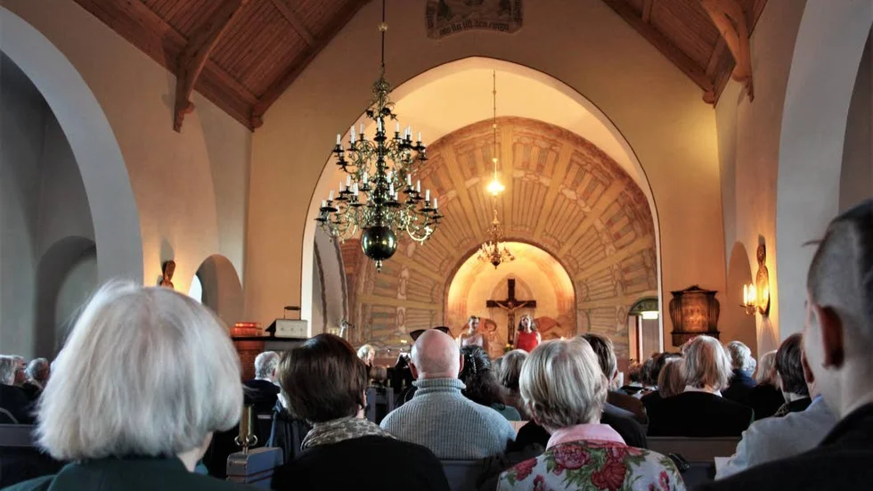 Konserterna i Giresta kyrka har avlöst varandra i 35 år, men nu är det snart slut. Bara en konsert återstår innan banden mellan stiftelsen och församlingen klipps.