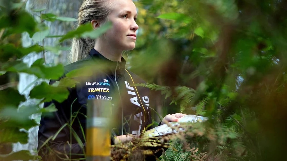 Tänka också. Susanna Forsell hoppas att många tar en karta och provar orientering i Fålehagen när Motala AIF nu sett till att den möjligheten finns. "Det blir ju så mycket roligare att springa när man måste tänka också."