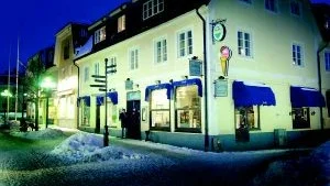 Nattöppet. En oenig nämnd har gett restaurang tillstånd att ha öppet till klockan 03.00 .Foto: Anders liljegren