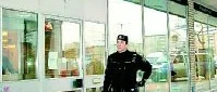 Polisen - flexibel  
men otillräcklig
