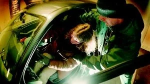 Bilrån och bilkapning, där hot och våld förekommer mot bilföraren för att kunna beslagta bilen är främst ett storstadsproblem.                  Foto: Åke Thim/Pressens Bild