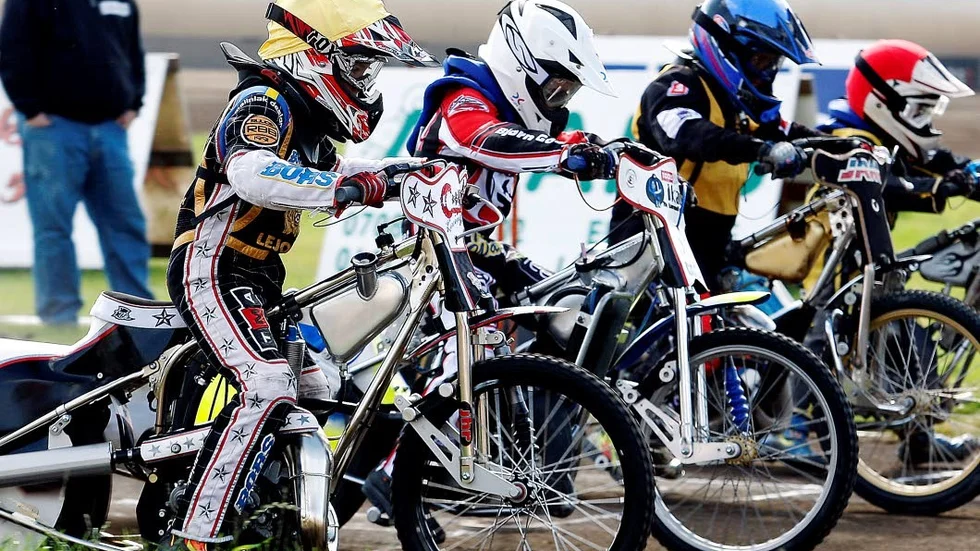 Framtiden. Piraterna startar en satsning för att hitta framtidens speedwaystjärnor.