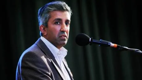 Sharad Bhatt (S) tycker att det bästa hade varit att Hjalmarsson utlyst nyval.   Arkivbild: Ellen Nielsen Kindstrand