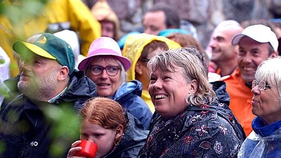 Trogna. Publiken trotsade vädrets nycker och under alla konserter var det välfyllt.