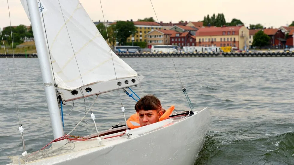 Caroline Andersson var först i båten av alla deltagarna på seglarlägret.