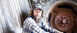 Tomas och hans veterantraktorer ska dra in pengar till ungdomsidrott