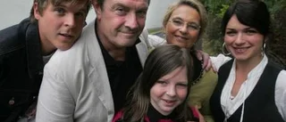 Svensson fortsätter