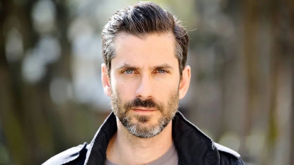 Jens Lapidus väntas locka många ungdomar till Bokens dag i Motala.