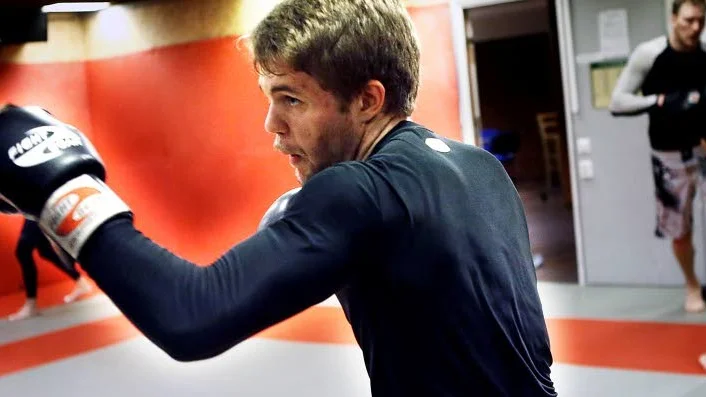 Patrik Kling har tränat MMA i tre år och är en av Motalas tävlingsaktiva.