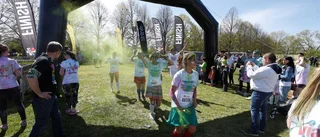 Fart och fest och färg på Stångebro