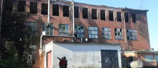 Kraftig brand i industrilokal